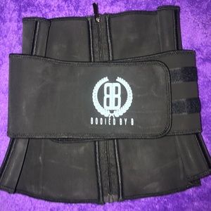 Size Xl waist trainer. Never used